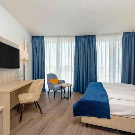 Hotelhafenwedel 3* Wedel