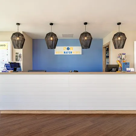 Hotelhafenwedel 3* Wedel